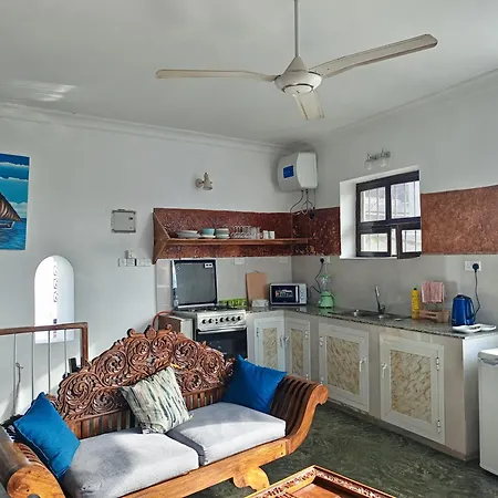 Seafarers Loft Apartment